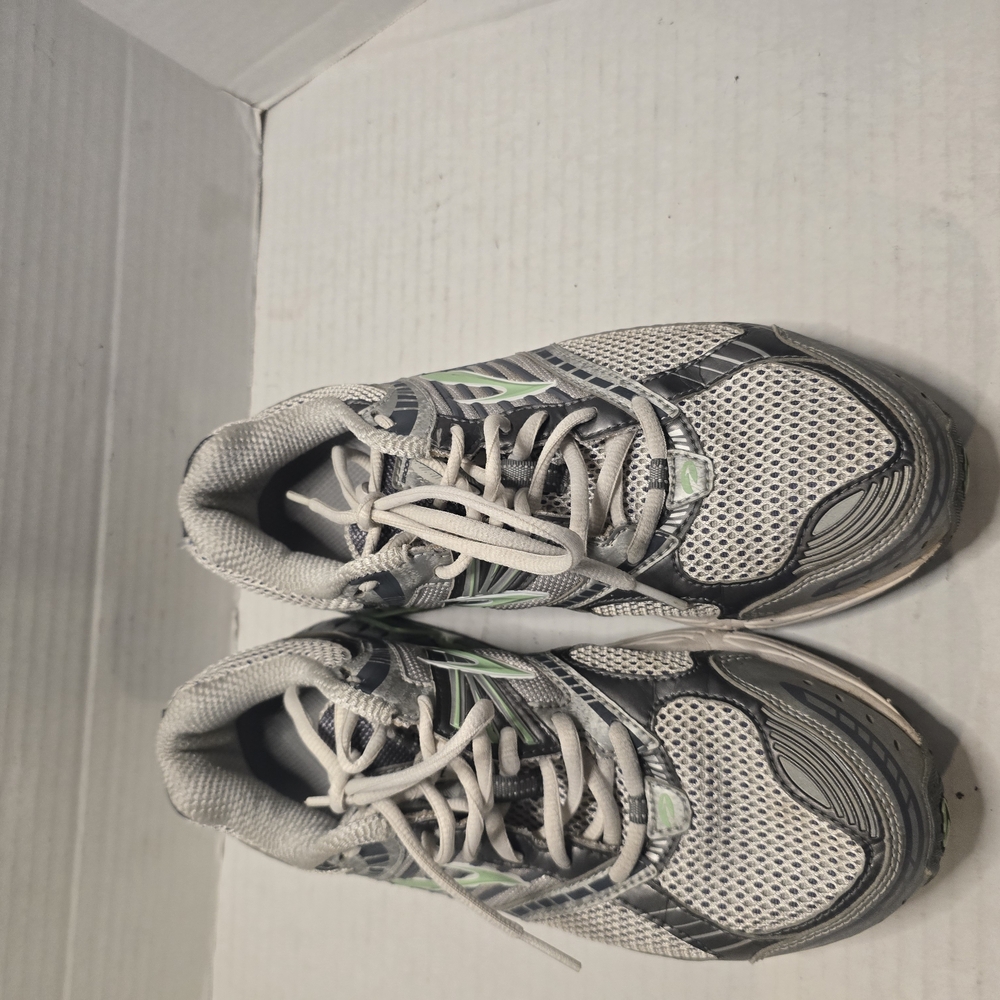 Women  Gray Athletic Shoes‎